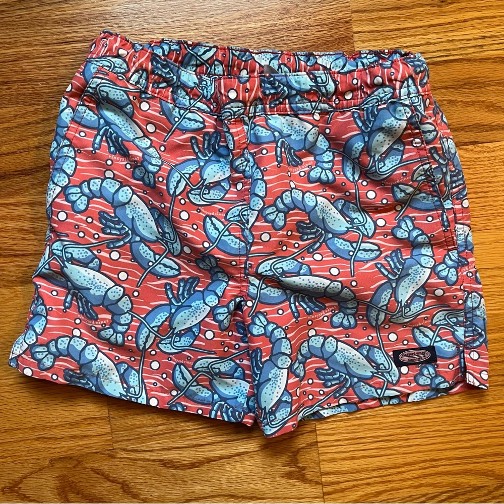 Vineyard Vines red and blue lobster print swim trunks size 5